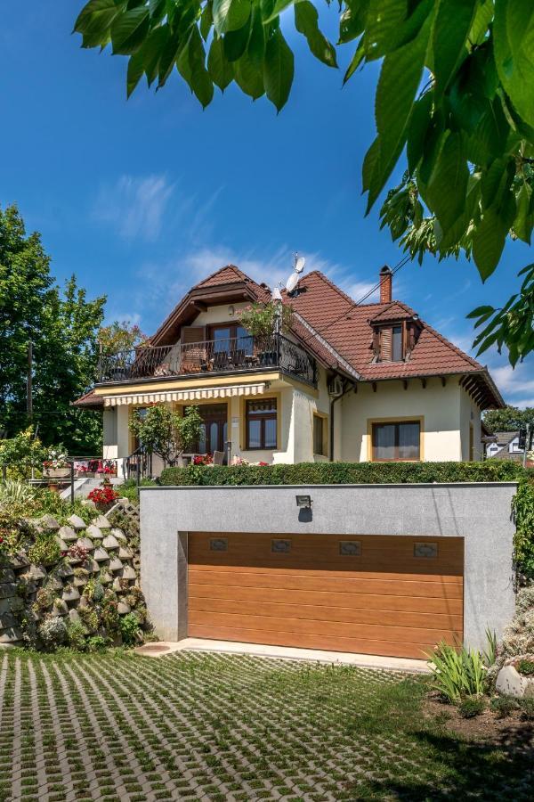 Mikes Vendégház Balatonfüred Exterior foto